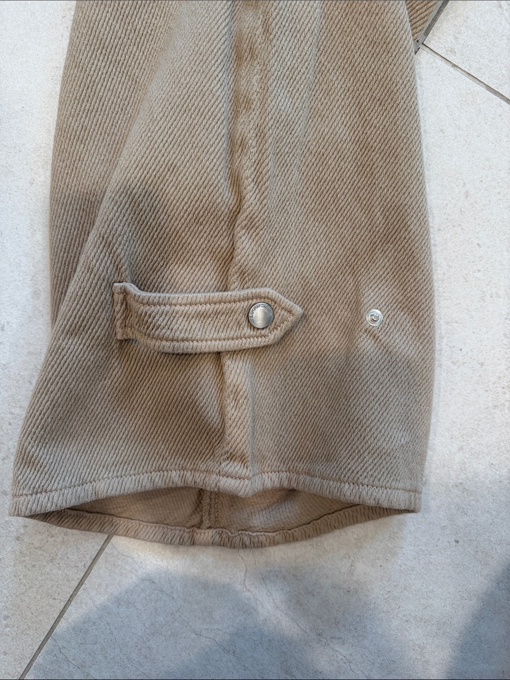 Emporio Armani Beige Wide-Leg Corduroy Cropped Pants - Picture 6 of 6